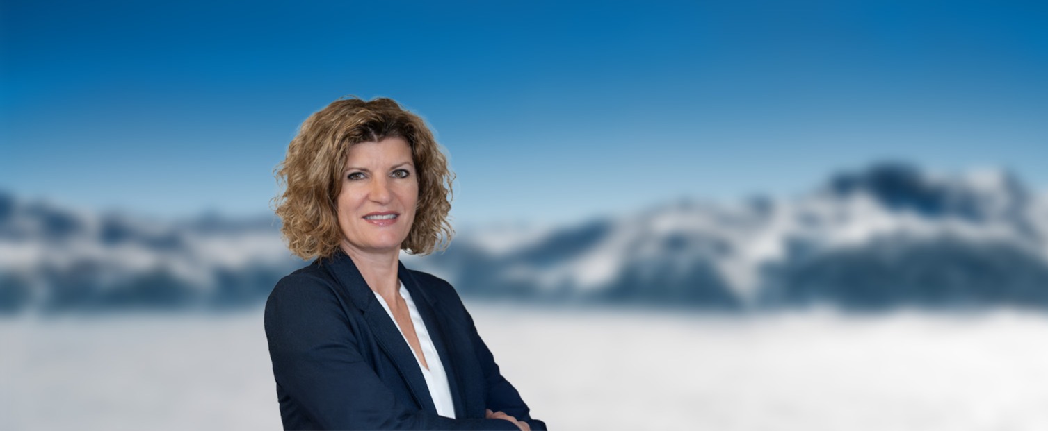 SR_Karin_Lanz-2 Hintergrund-Berge-02-1